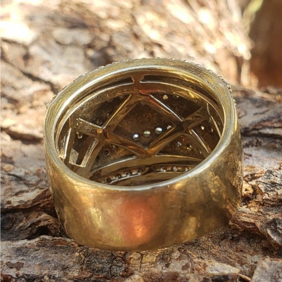 Wide Band CZ gold plated ring 8.5 - Picture 4 of 11